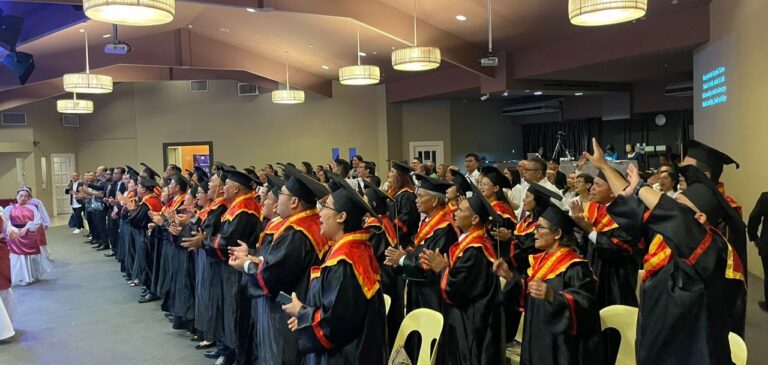ICM Sarawak Graduation - Room with students