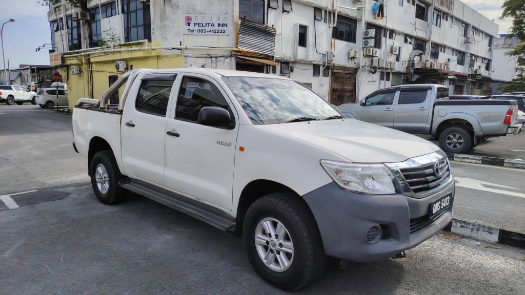 4-wheel vehicle used for the trip