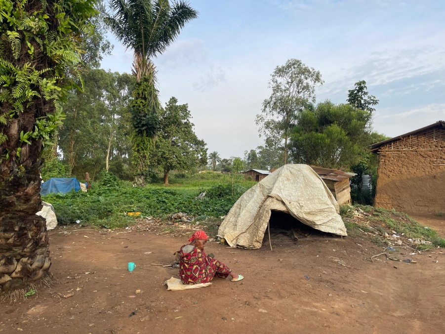 Tents lived by those affected by rebels
